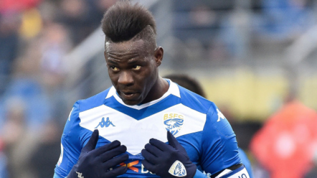 Mario Balotelli cerca squadra: il Crotone ci pensa.