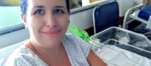 Mulher d&aacute; &agrave; luz na sala de casa sem saber que estava gr&aacute;vida. (Arquivo Pessoal)