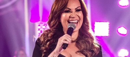 Solange Almeida faz live. (Arquivo Blasting News)