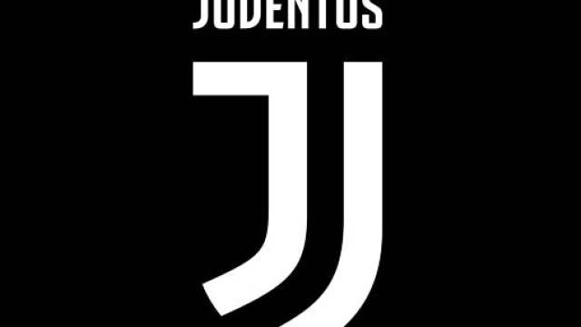 La Juventus tratta per Edinson Cavani.