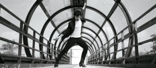 Jes&uacute;s Carmona presenta 'El Salto' en Madrid y Sevilla