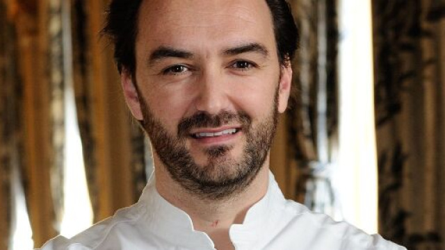 Cyril Lignac - La biographie de Cyril Lignac avec Gala.fr - gala.fr