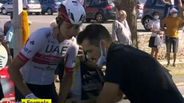 Davide Formolo dopo la caduta al Tour de France.