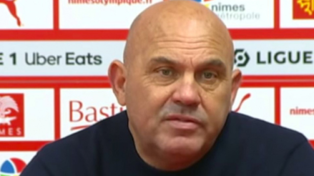 Fr&eacute;d&eacute;ric Antonetti d&eacute;zingue l'arbitre de Metz / Nice - Photo capture d'&eacute;cran Vid&eacute;o Youtube