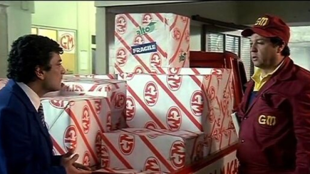 Grandi Magazzini, una scena con Renato Pozzetto.