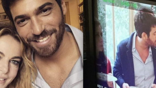 Claudia Gerini in uno scatto con Can Yaman.