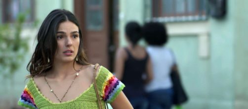 A 'sereia' n&atilde;o gostar&aacute; dos novos cabelos de Ivana em "A For&ccedil;a do Querer". (Reprodu&ccedil;&atilde;o/Rede Globo)