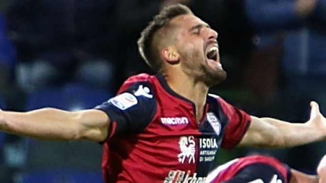 Leonardo Pavoletti, attaccante del Cagliari.