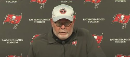 Buccaneers head coach Bruce Arians: &lsquo;Players listen to Tom Brady more than me&rsquo; (&copy; Tampa Bay Buccaneers/YouTube)