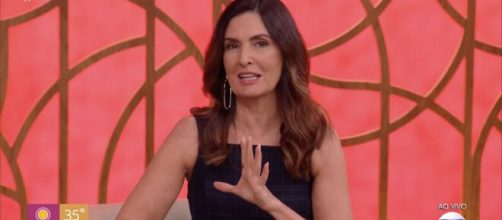 F&aacute;tima Bernardes ironiza Pazuello no programa 'Encontro'. (Reprodu&ccedil;&atilde;o/TV Globo)