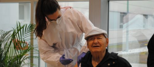 Los brotes de coronavirus en residencias de mayores se han producido en Castilla y Le&oacute;n y Navarra