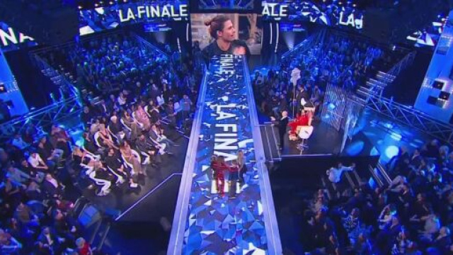 GF Vip, dietro le quinte del reality.