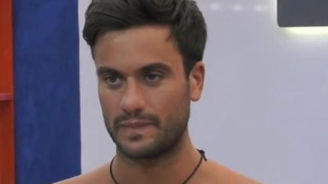 GF Vip, Pierpaolo dubita del flirt con Giulia: 'Ho corso troppo dopo Elisabetta'.