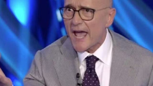 GF Vip, rivolta sul web contro il prolungamento del reality show.