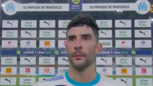 Alvaro Gonzalez d&eacute;zingue ses co&eacute;quipiers en interview d'apr&egrave;s match - &copy; capture d'&eacute;cran vid&eacute;o Twitter