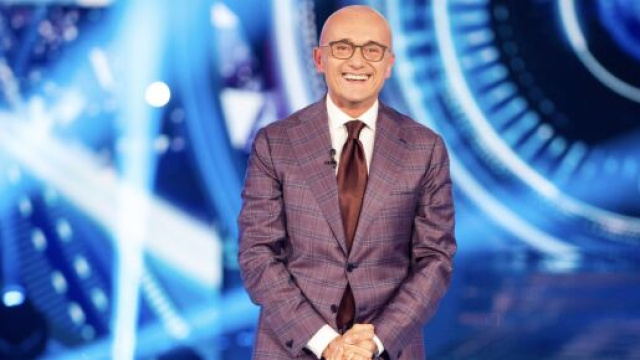 GF Vip, protesta web contro Signorini