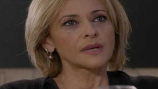 Un Posto al sole, anticipazioni dal 18 al 22 gennaio: Michele sulle tracce dell'aggressore.