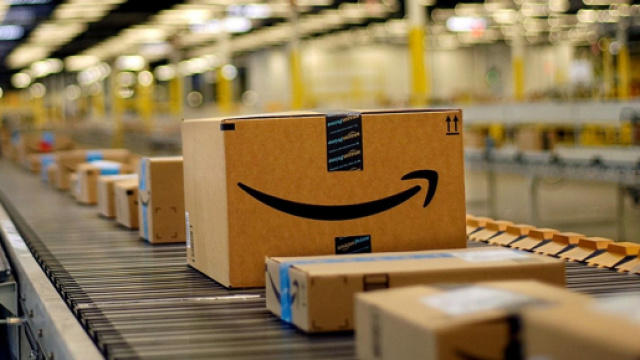 Assunzioni Amazon per i centri di distribuzione.