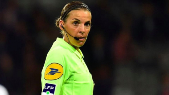 Les supporters de l'OL d&eacute;zinguent l'arbitre - Photo capture d'&eacute;cran Twitter