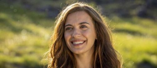 Eva desobedece Deus em "G&ecirc;nesis". (Reprodu&ccedil;&atilde;o/RecordTV)