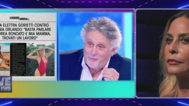 GF Vip, Simone Gianlorenzi contro l'ex marito della Orlando: 'Attacco gratuito'.