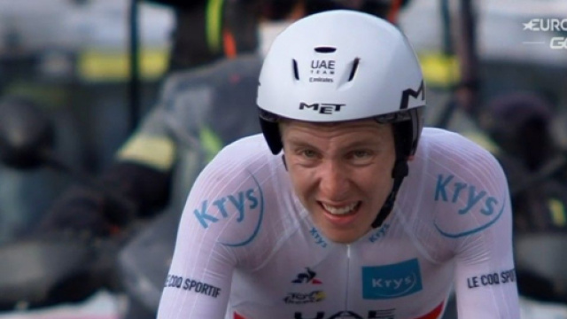 Tadej Pogacar nella tappa di Planche des Belles Filles del Tour de France.