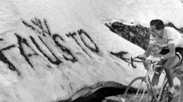 Fausto Coppi, il 2 gennaio ricorre l'anniversario della scomparsa del ciclista.
