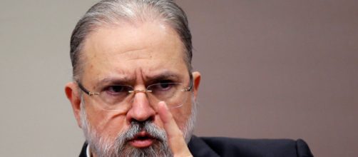 Augusto Aras mostra alinhamento com Jair Bolsonaro. (Arquivo Blasting News)