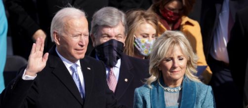 Joe Biden toma posse como 46&ordm; presidente dos Estados Unidos - com.br