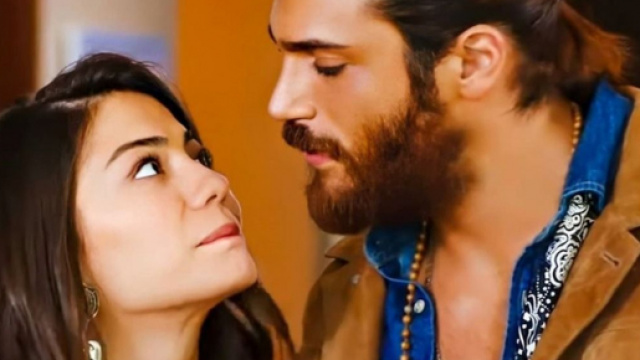 DayDreamer spoiler turco, Emre con Can da Nihat: scuse per non aver chiesto Leyla in sposa.