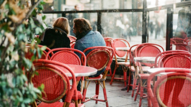 Les restaurants ne vont pas ouvrir leurs portes tout de suite. &copy;Pexels Anna Urlapova