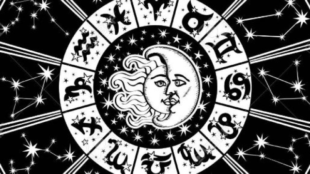 L'oroscopo di domani 26 gennaio: Luna in sestile a Marte, Leone 'sottotono' (1^ parte).