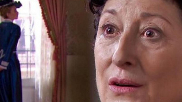 Una vita, spoiler Spagna: Ursula crede che Cayetana sia tornata ad Acacias.