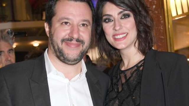 Elisa Isoardi da Silvia Toffanin: 'Ho amato tantissimo Matteo Salvini'.