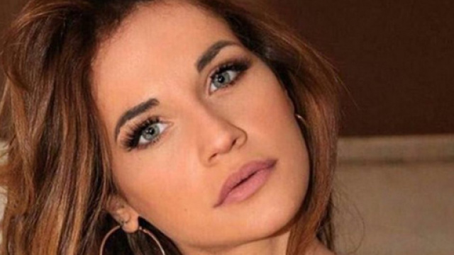 GF Vip, la ex Lidia Vella sugli autori: 'Ti indeboliscono la mente e poi fai quello che vogliono loro'.