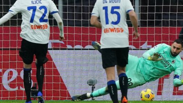 Milan - Atalanta: Ilicic segna il gol del raddoppio beffando Donnarumma - foto da: acmilan.com