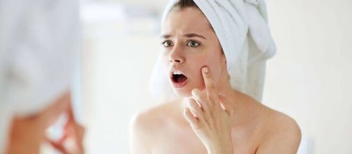 Como controlar cravos e espinhas. (Arquivo Blasting News)