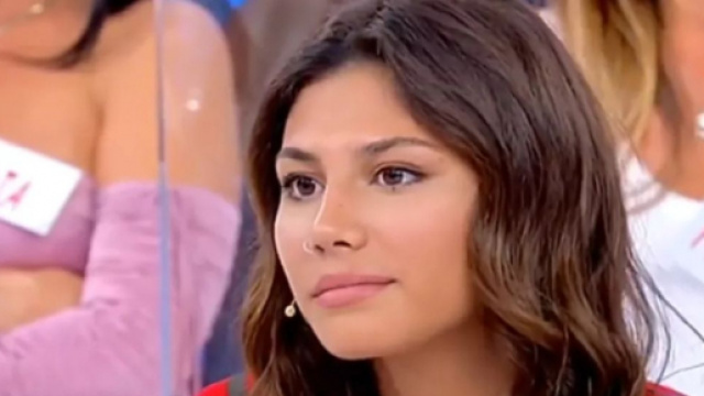 Beatrice Buonocore ha parlato della sua conoscenza con Davide Donadei.