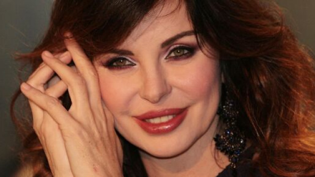 Alba Parietti su Alain Delon e Pierpaolo Pretelli.
