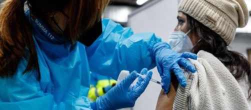 Madrid para durante dos semanas la vacunaci&oacute;n contra el coronavirus.