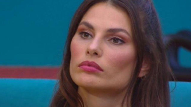 Grande Fratello Vip, Sonia: 'Morra non saluta, malcontento generale per Dayane finalista'.