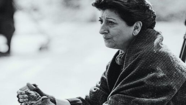 Una Vita, anticipazioni puntate spagnole: Ursula tradisce Genoveva, lei la fa uccidere.
