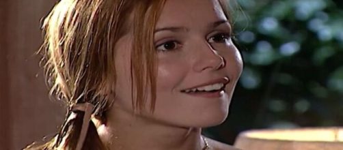 &Iacute;ris em "La&ccedil;os de Fam&iacute;lia". (Reprodu&ccedil;&atilde;o/TV Globo)