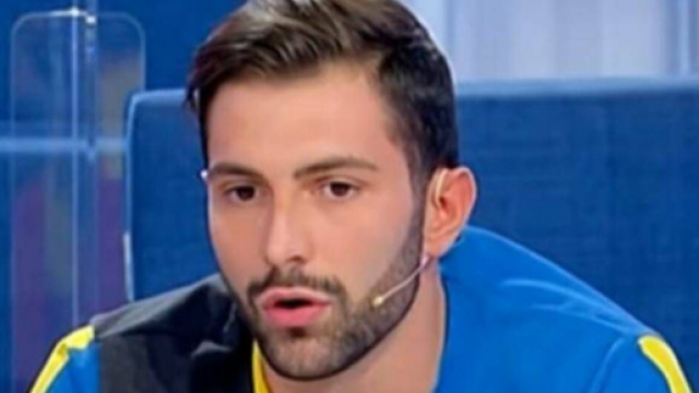 Giorgio Di Bonaventura parla della conoscenza con Sophie Codegoni.