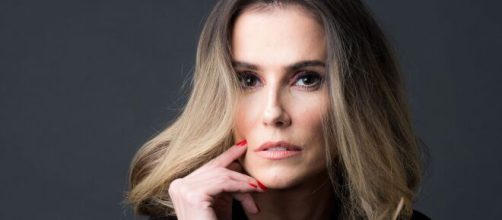 Deborah Secco mostrou que est&aacute; por dentro do 'BBB21'. (Arquivo Blasting News)