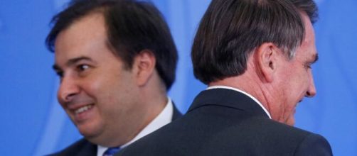 Maia faz novas cr&iacute;ticas a Bolsonaro. (Arquivo Blasting News)