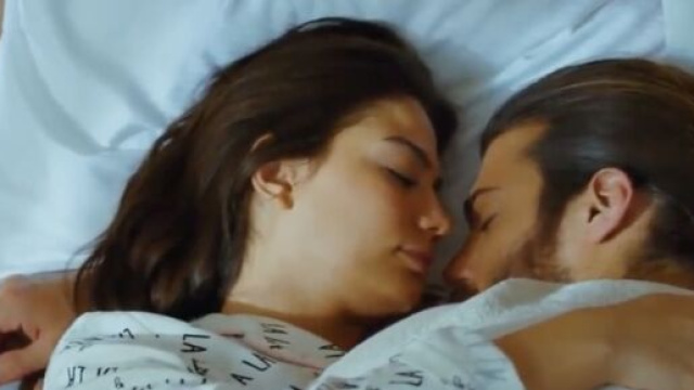 DayDreamer: Sanem e Can insieme.