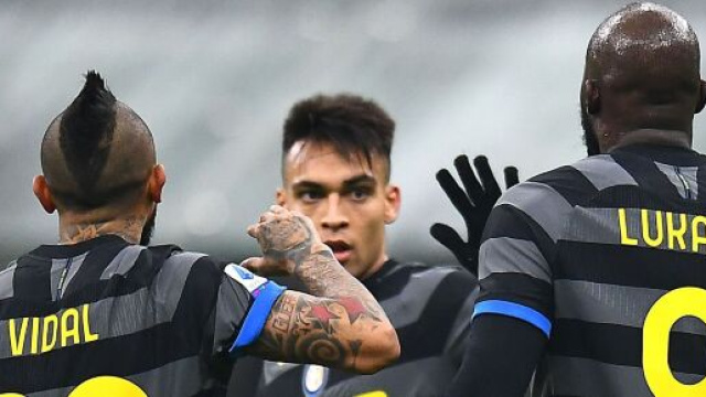 Inter-Benevento 4-0, tornano al goal Lukaku e Lautaro.