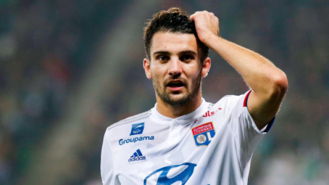 L&eacute;o Dubois (Lyon) gravement bless&eacute; au genou gauche ? - Eurosport - eurosport.fr