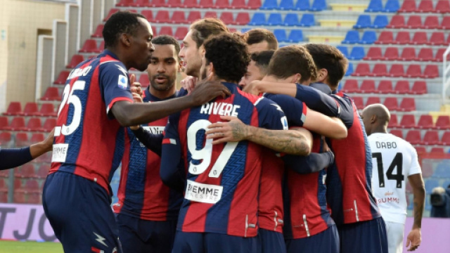Serie A, possibile scambio di mercato fra Crotone e Benevento.
